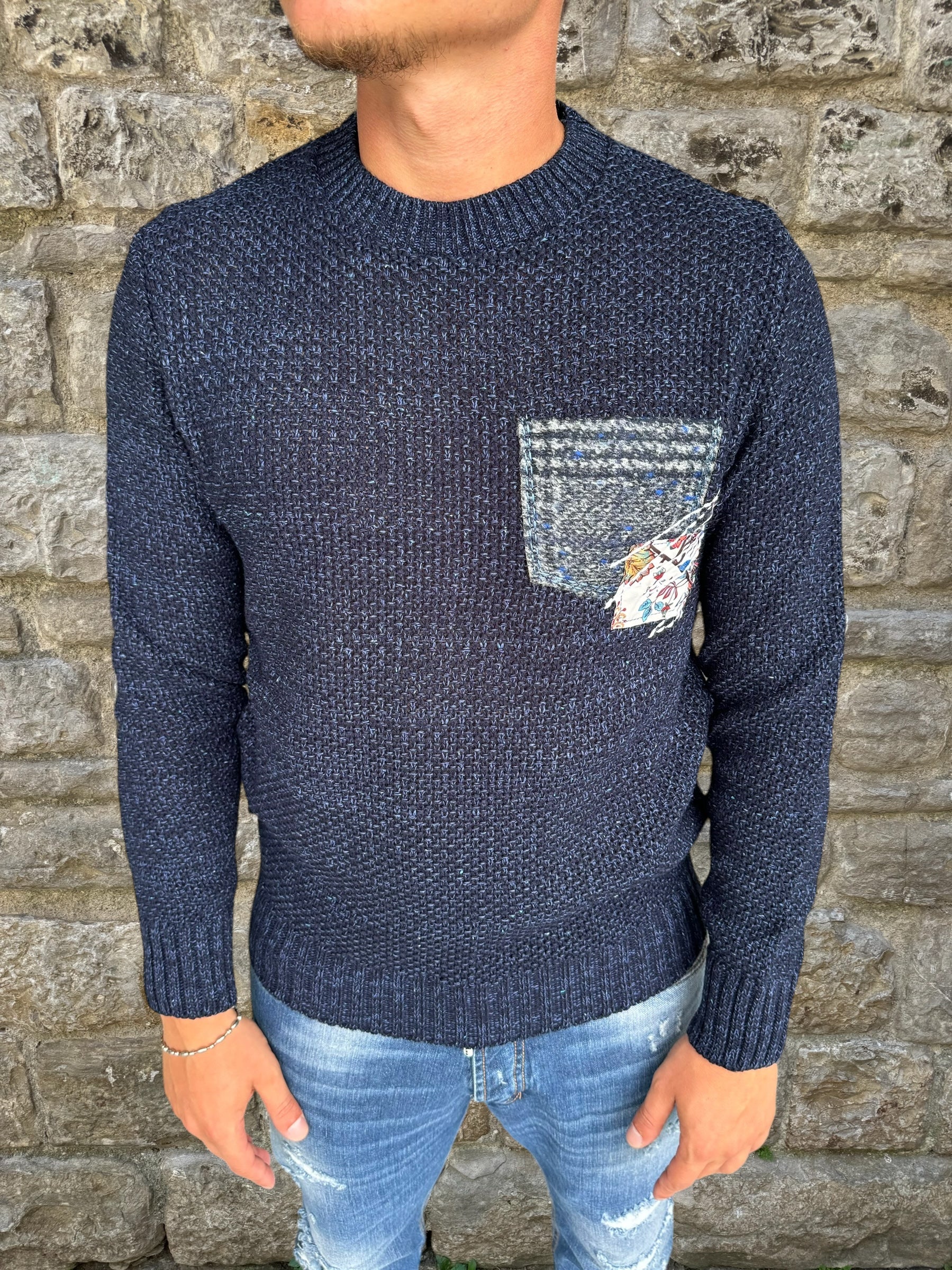 MAGLIONE PUNTO RISO V2 BRAND BLU PATCHWORK